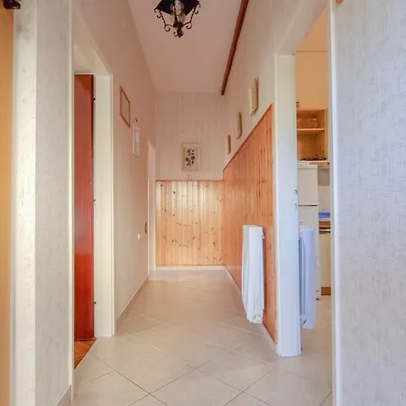 Petretic 1 * Novigrad Istria
