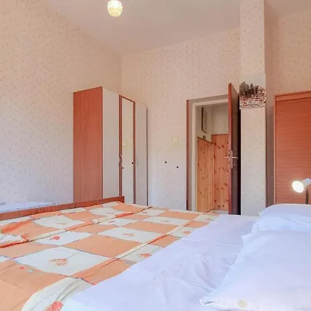 Petretic 1 Apartament