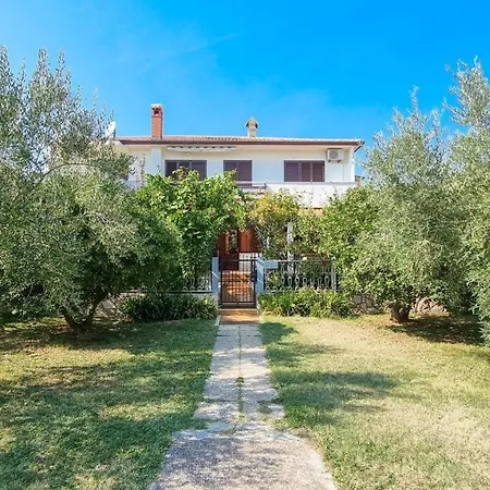 Petretic 1 Daire Novigrad Istria